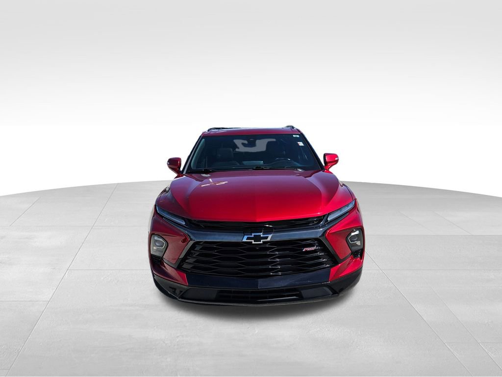 Used 2023 Chevrolet Blazer RS w/ Driver Confidence II Package AWD/4WD image 3