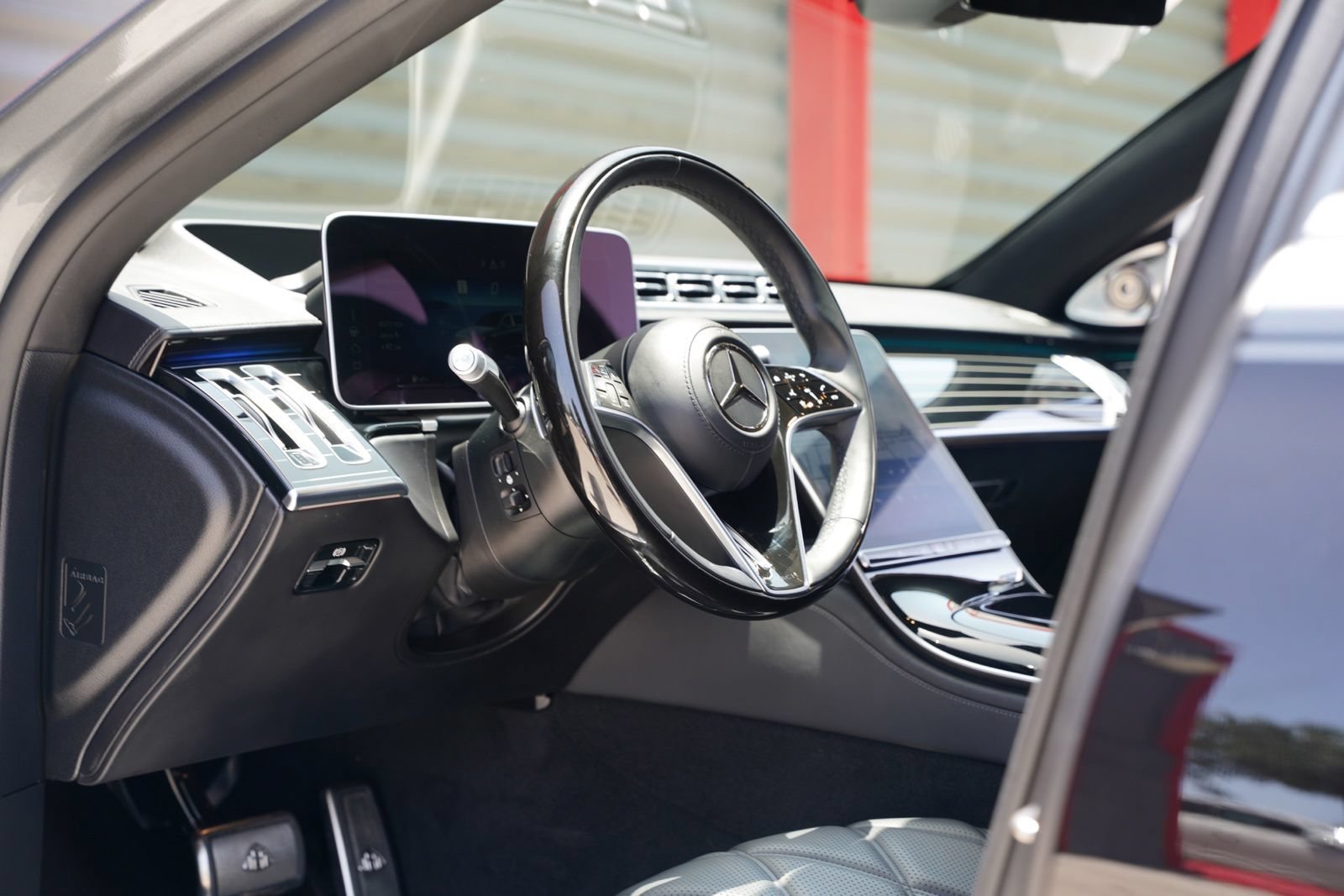 Used 2024 Mercedes-Benz Maybach S 580 4MATIC image 21