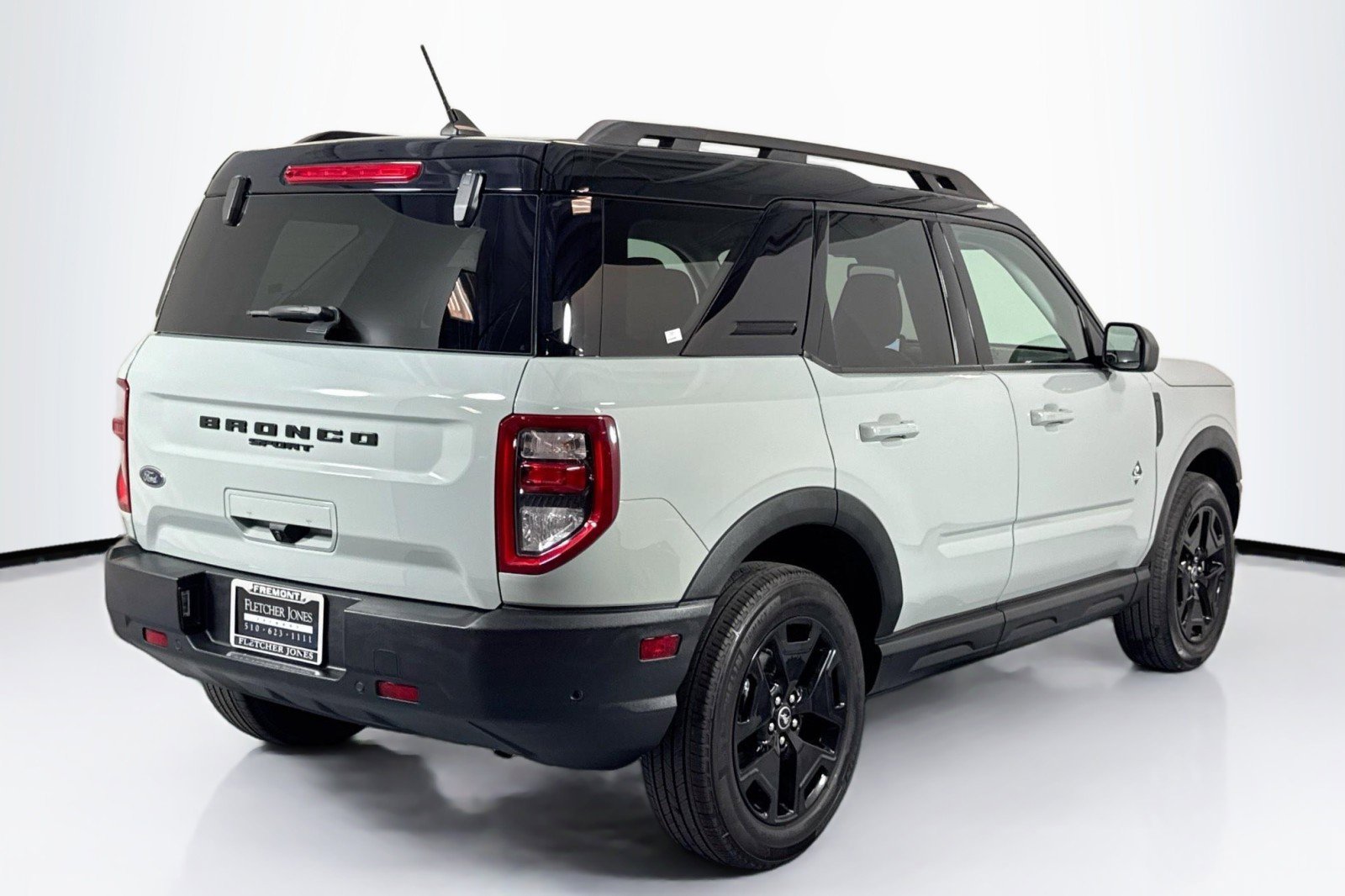 Used 2023 Ford Bronco Sport Outer Banks image 5