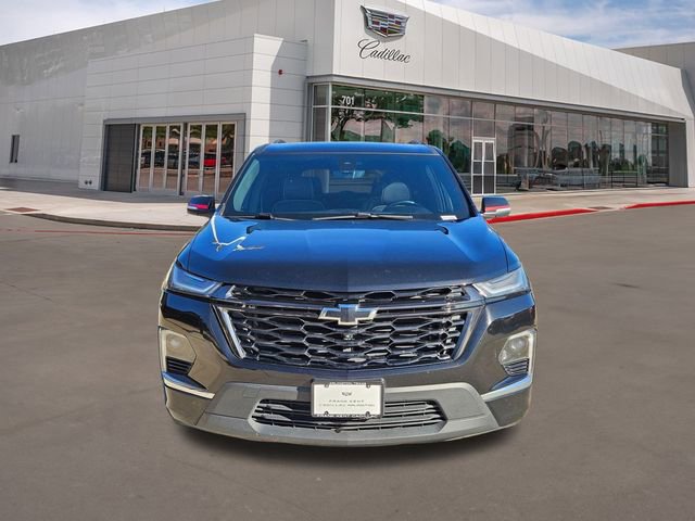 Used 2023 Chevrolet Traverse Premier w/ Redline Edition image 2