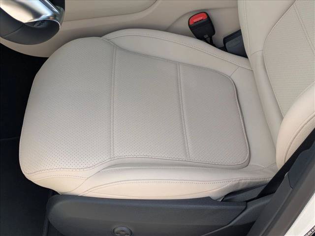 New 2027 Mercedes-Benz GLC 300 4MATIC image 4