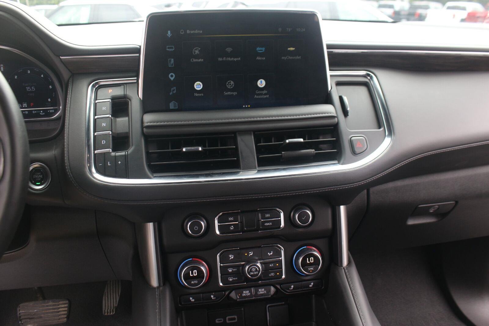 Used 2024 Chevrolet Tahoe Z71 w/ Luxury Package AWD/4WD image 27