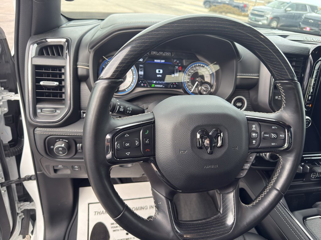 Used 2022 RAM 1500 Limited image 12