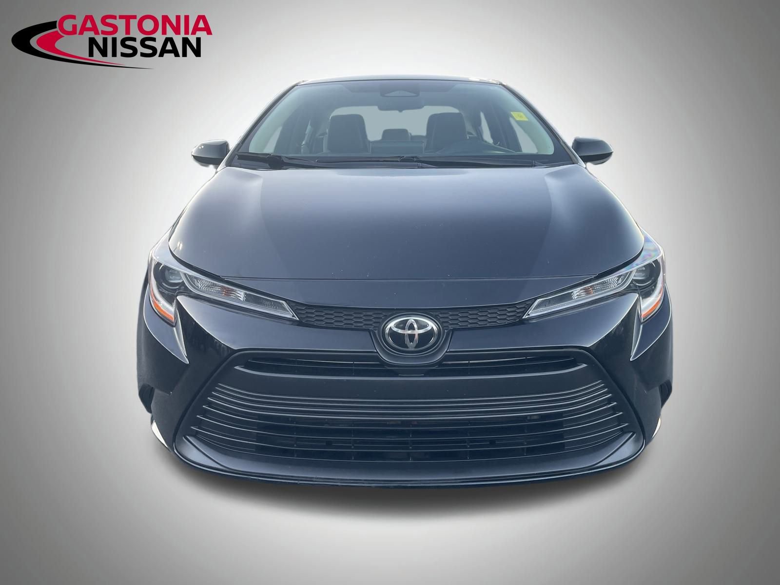 Used 2024 Toyota Corolla LE image 4