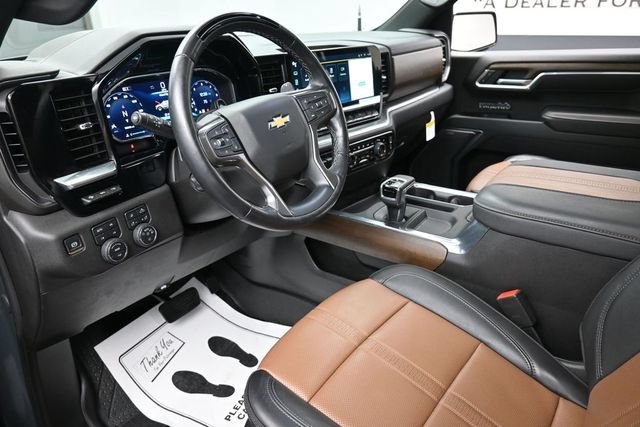 Certified 2026 Chevrolet Silverado 1500 High Country AWD/4WD image 19