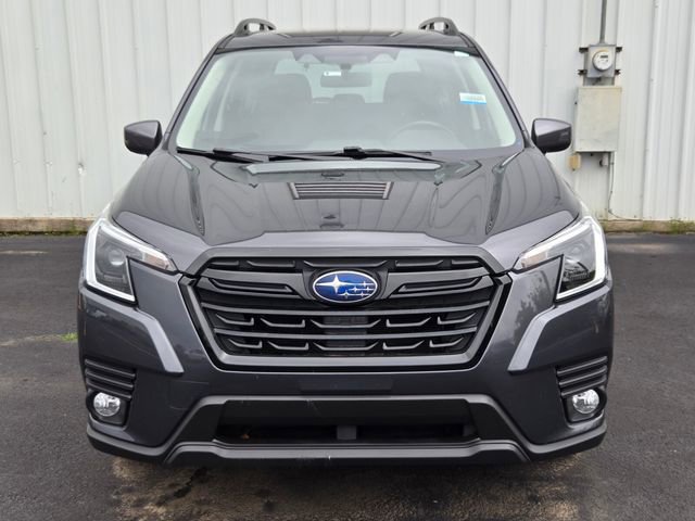 Used 2022 Subaru Forester Premium AWD/4WD image 14