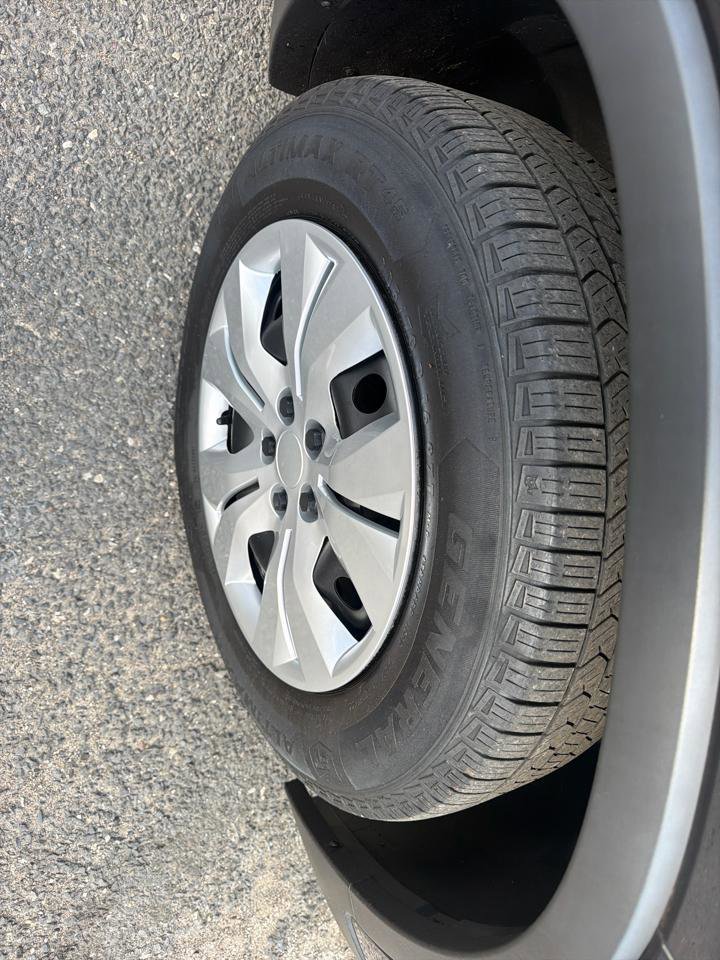 Used 2015 Chevrolet Trax LS w/ LPO, Cargo Package image 4