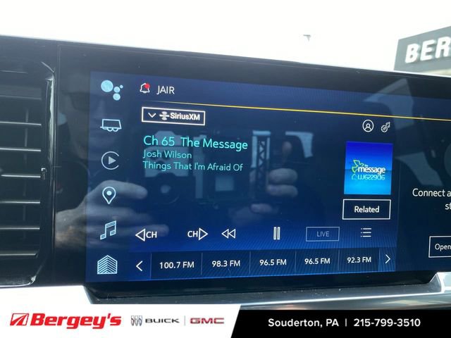 Certified 2024 Chevrolet Silverado 1500 High Country w/ Technology Package image 45