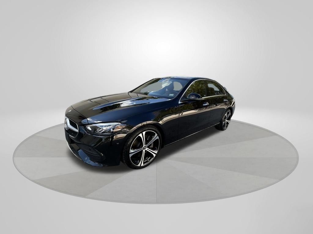 Used 2025 Mercedes-Benz C 300 Sedan image 3