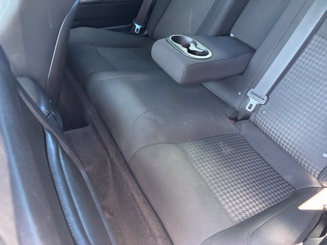 Used 2019 Dodge Challenger SXT RWD image 21