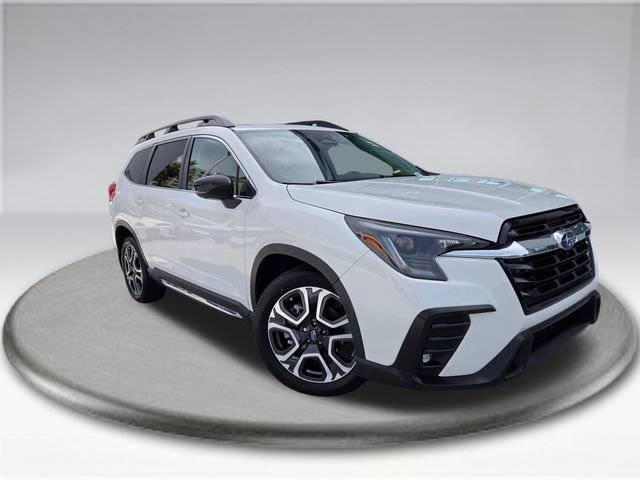 Used 2024 Subaru Ascent Limited w/ Technology Package AWD/4WD image 3