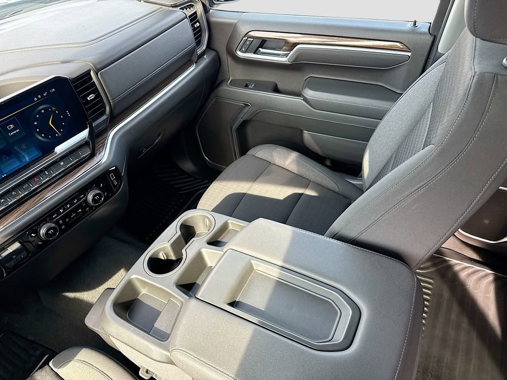 Used 2025 Chevrolet Silverado 1500 LT image 22