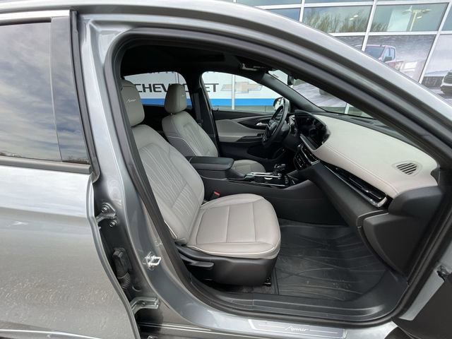Certified 2025 Buick Envista Avenir FWD image 27
