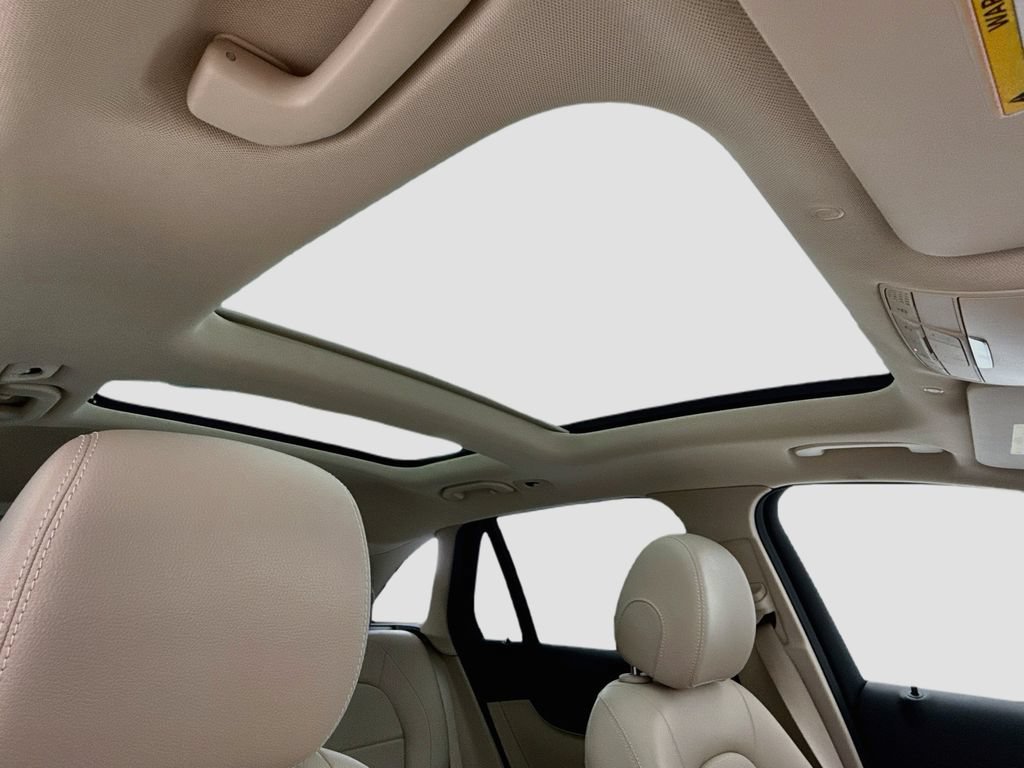 Certified 2021 Mercedes-Benz GLC 300 4MATIC image 17