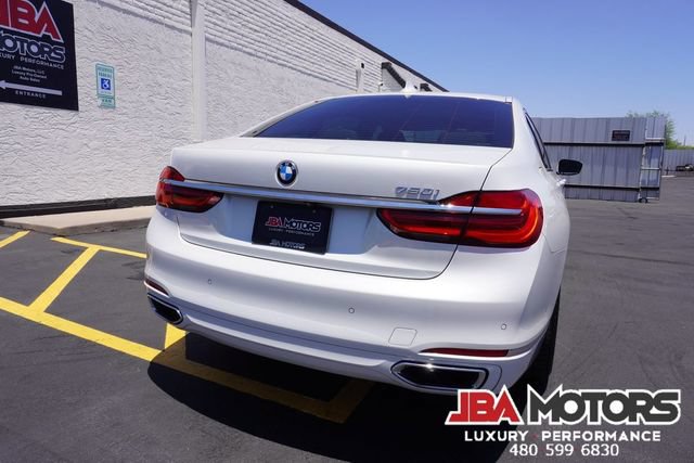 Used 2018 BMW 750i RWD image 84