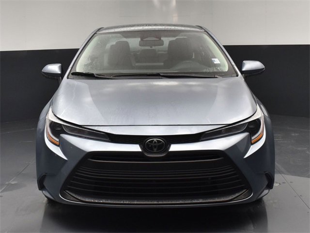 Used 2025 Toyota Corolla LE image 3