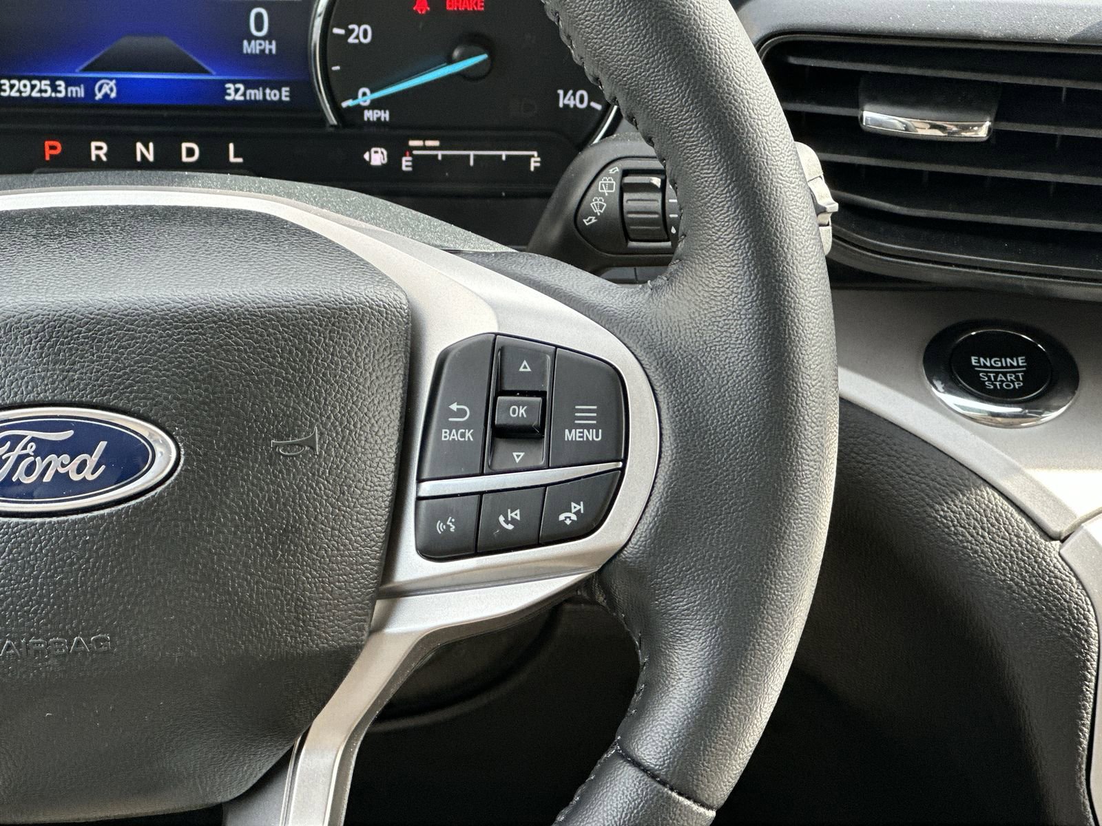 Used 2023 Ford Explorer XLT RWD image 21