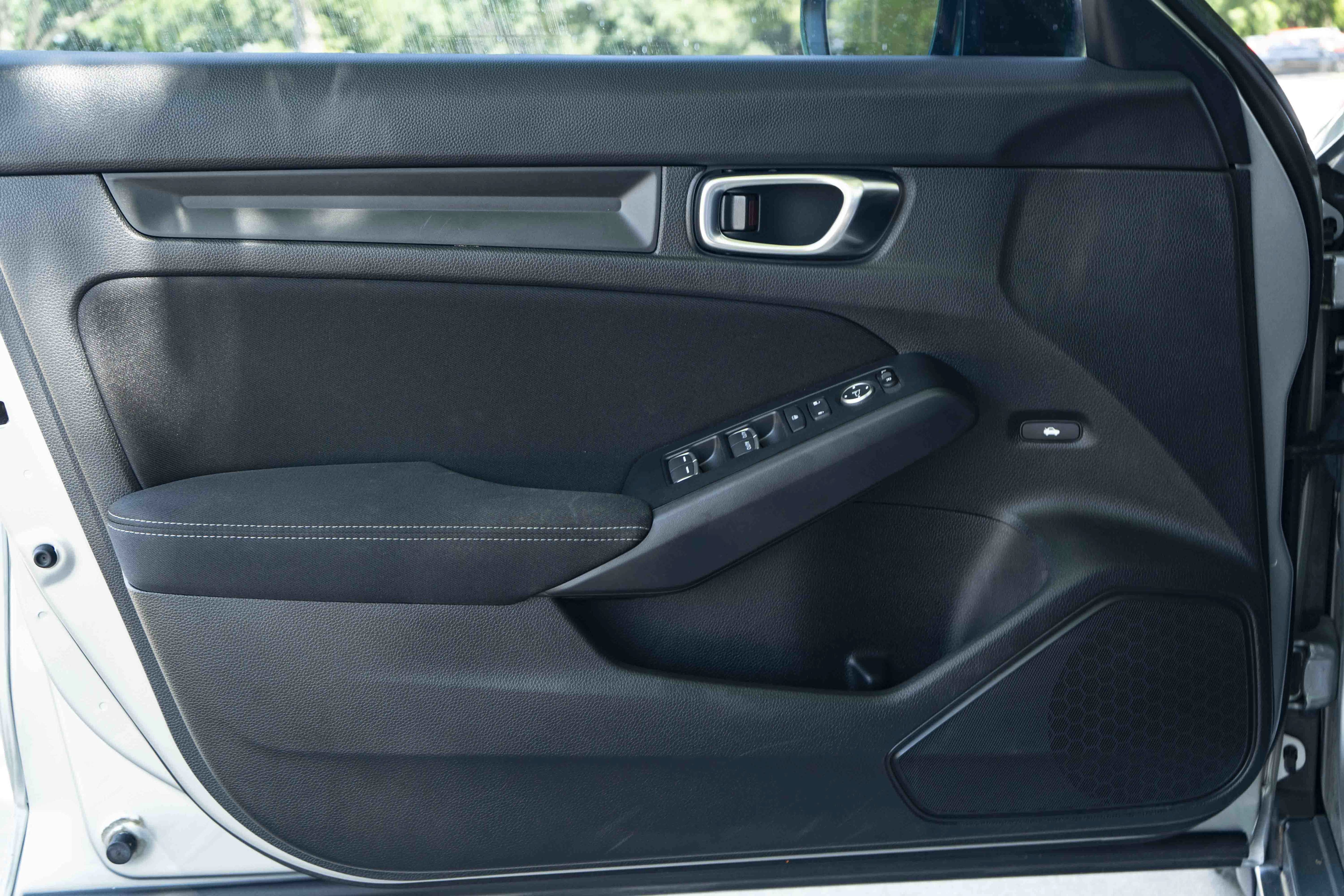 Certified 2025 Honda Civic Sport image 36