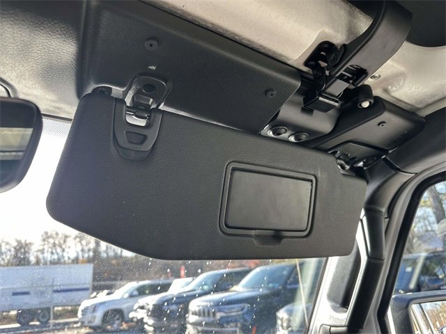 Certified 2022 Jeep Wrangler Unlimited Sahara image 38