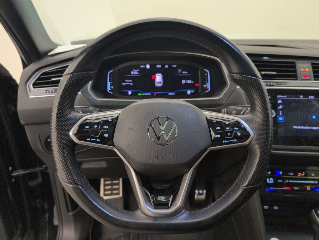 Used 2022 Volkswagen Tiguan SEL R-Line AWD/4WD image 36