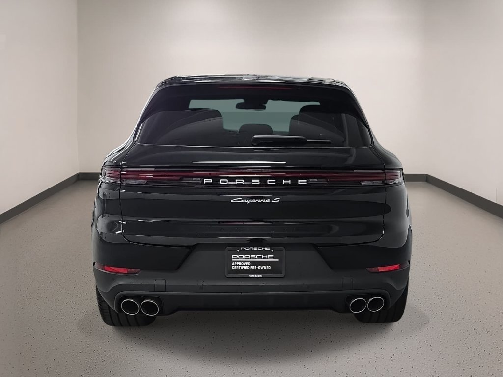 Used 2026 Porsche Cayenne S AWD/4WD image 6