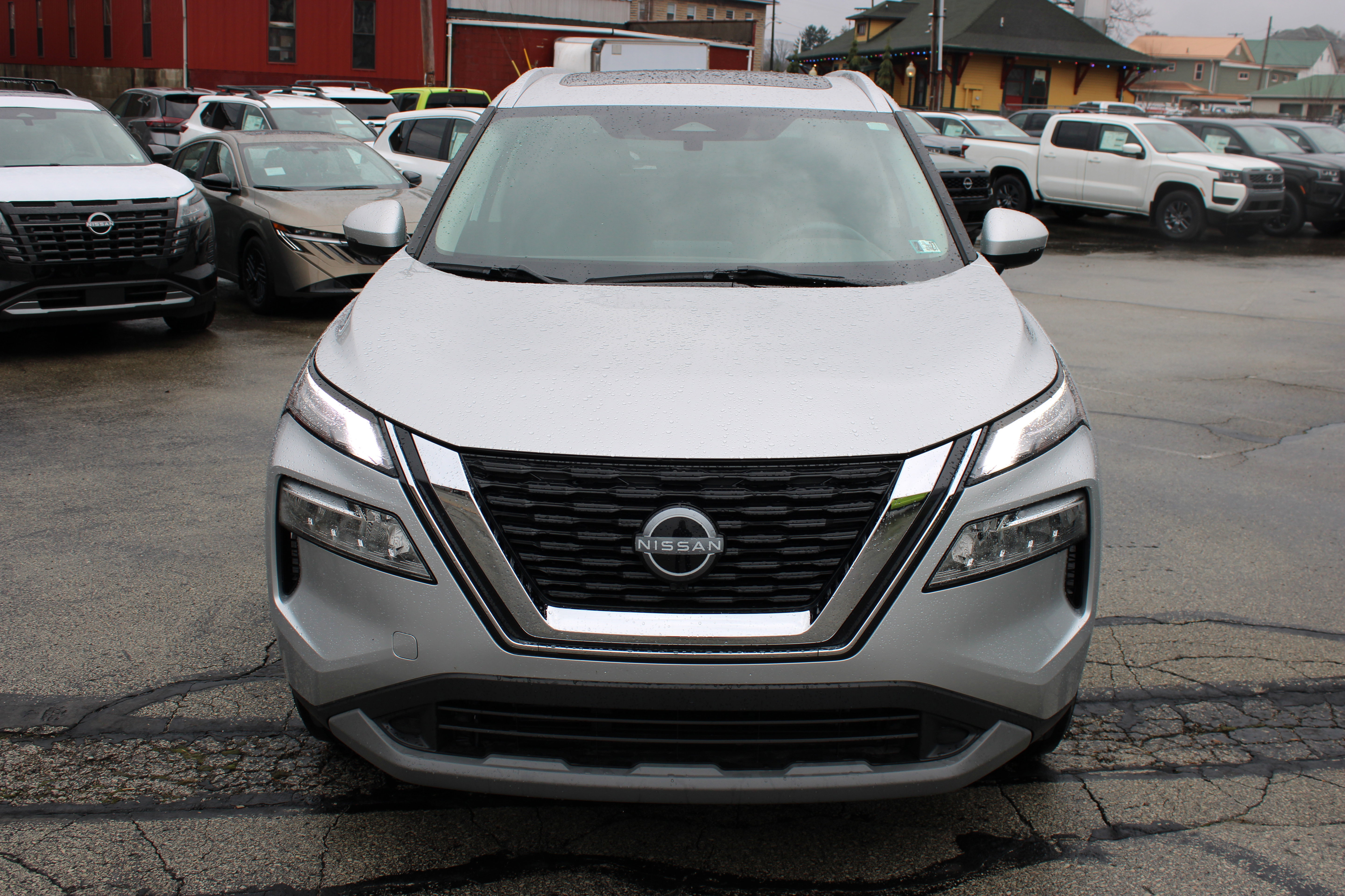 Certified 2023 Nissan Rogue SV w/ SV Premium Package AWD/4WD image 19
