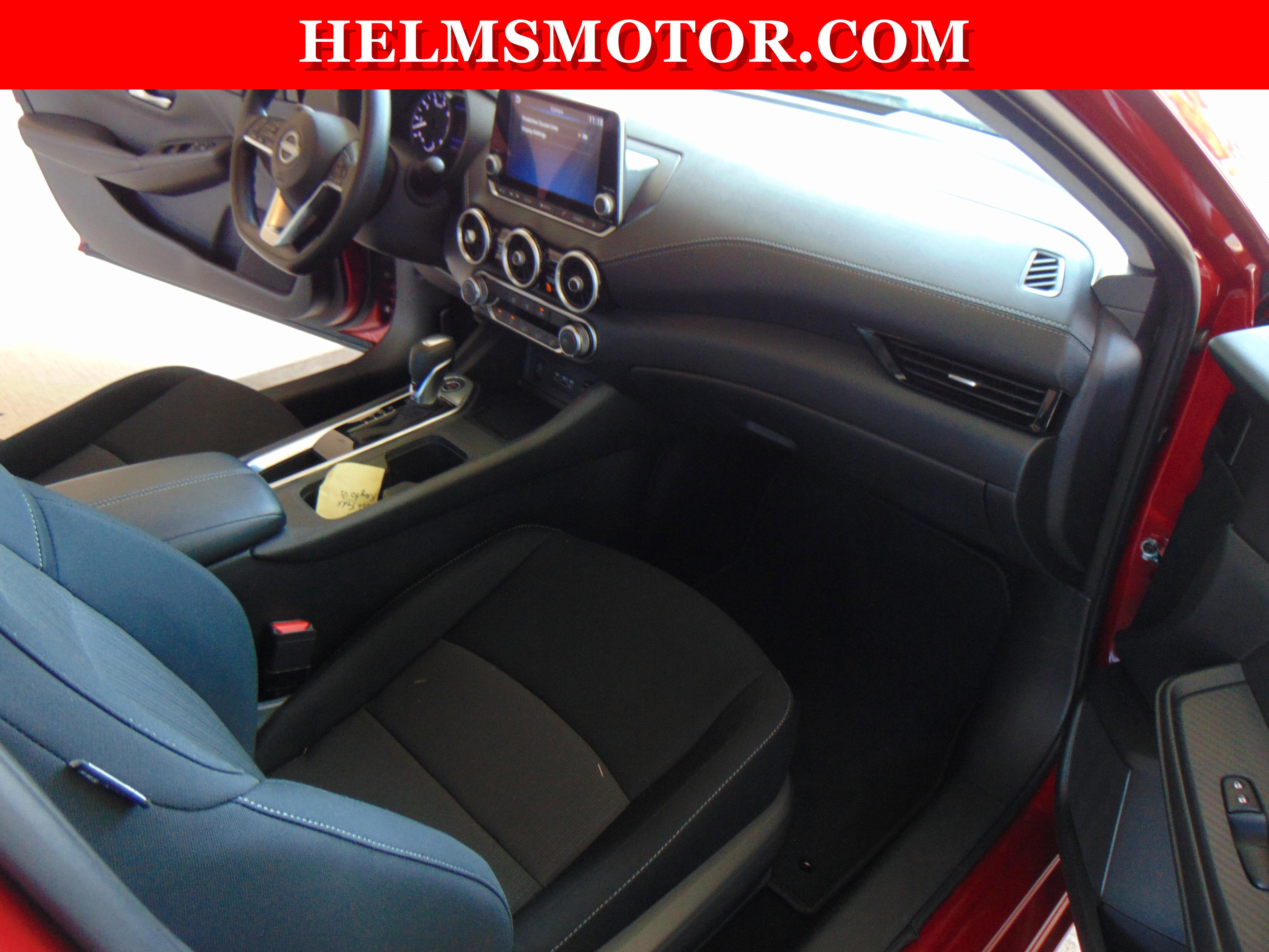 Used 2024 Nissan Sentra SV image 29