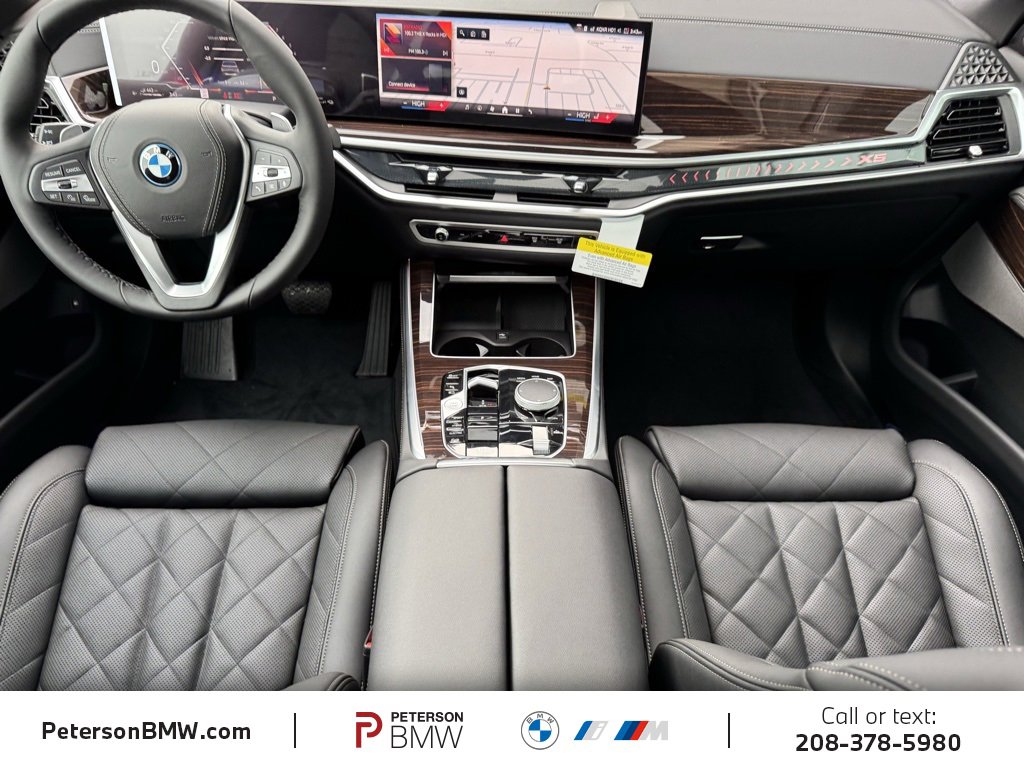 New 2026 BMW X5 xDrive50e image 13