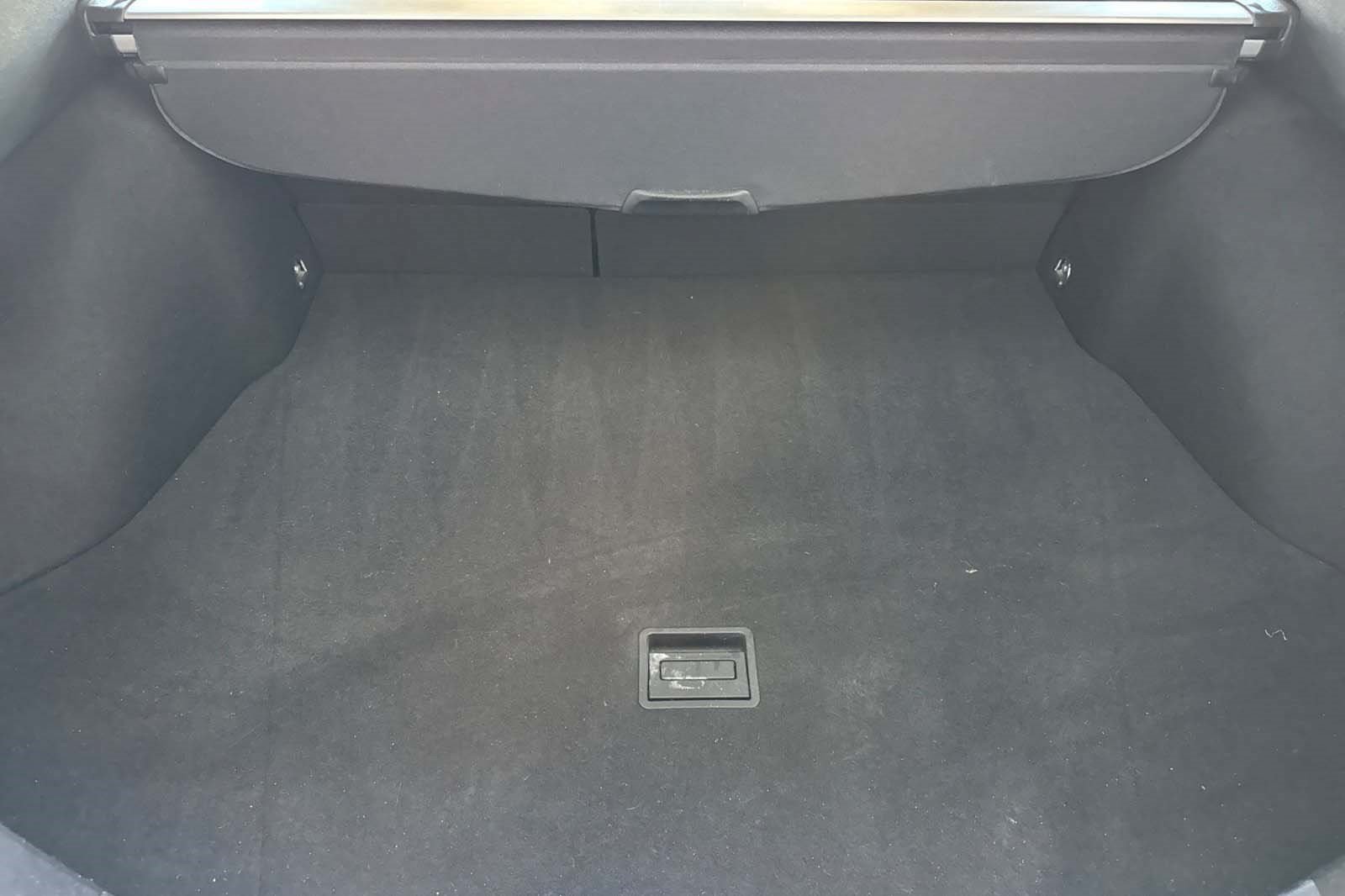Certified 2022 Toyota Prius LE FWD image 25