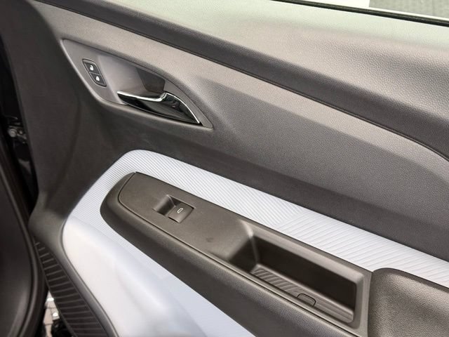 New 2027 Chevrolet Bolt RS w/ Super Cruise Package FWD image 23