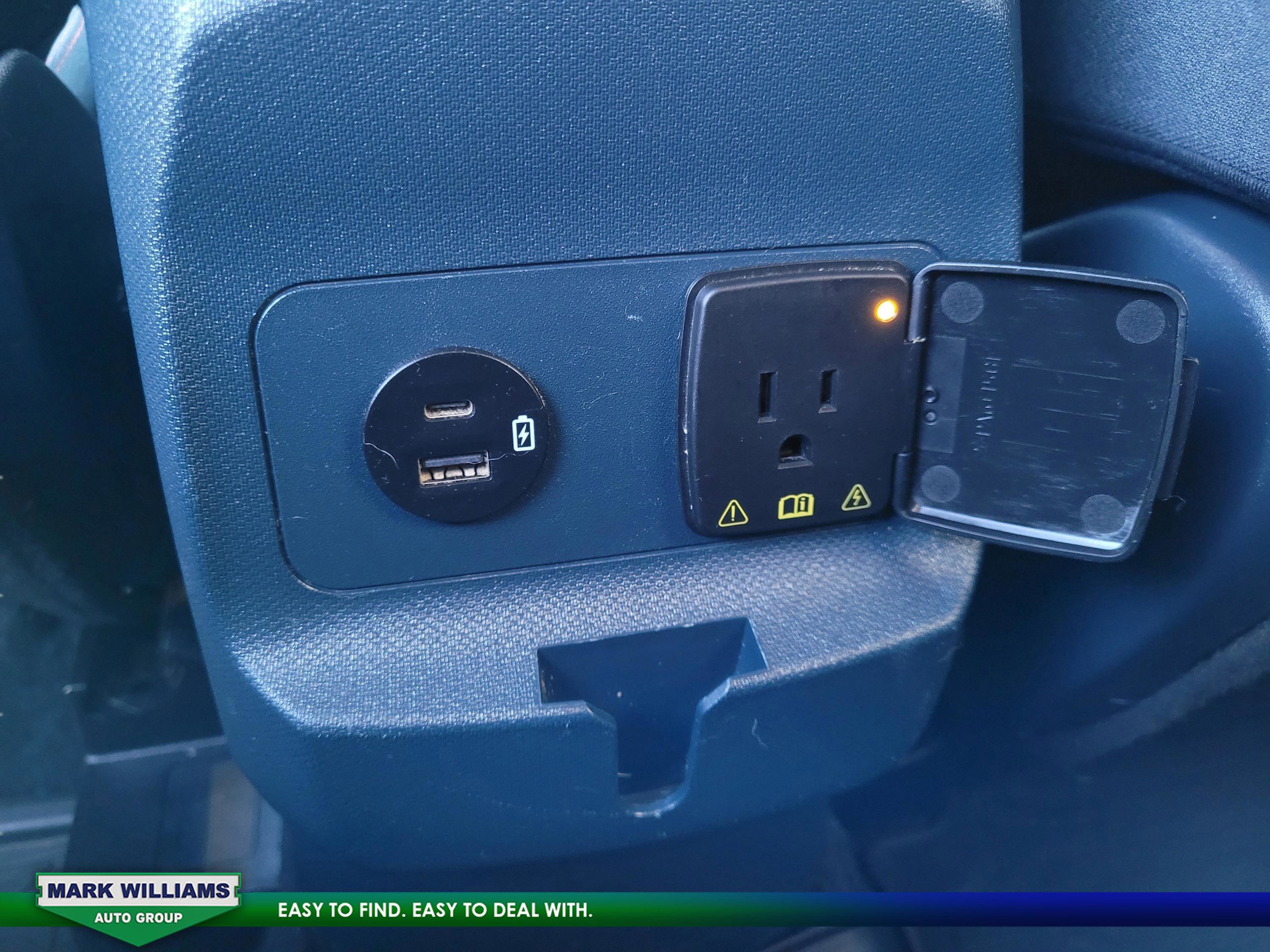 Used 2022 Ford Maverick XLT w/ Equipment Group 300A Standard image 27