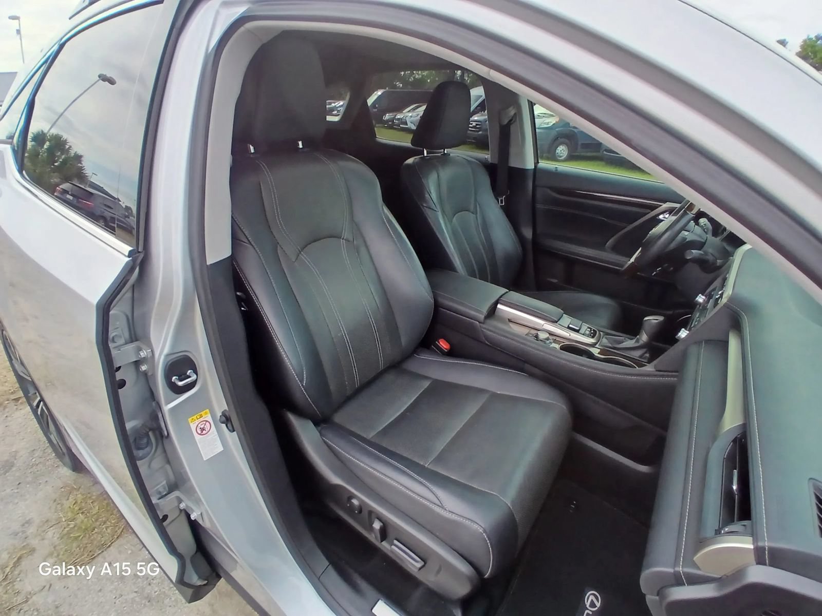 Used 2019 Lexus RX 350 FWD w/ Navigation Package image 21