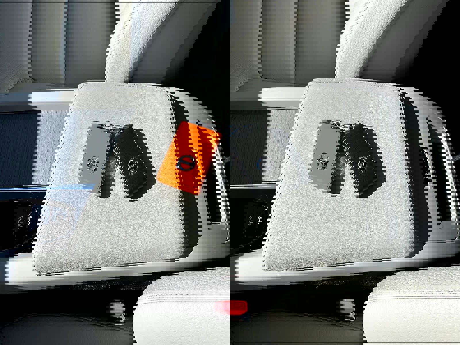 Used 2023 Volvo XC60 T8 Plus w/ Climate Package image 14