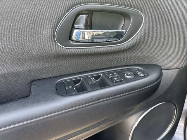 Used 2022 Honda HR-V EX image 26