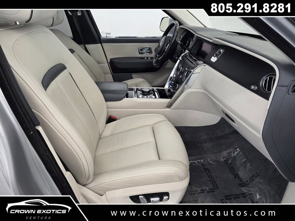 Used 2019 Rolls-Royce Cullinan AWD/4WD image 13