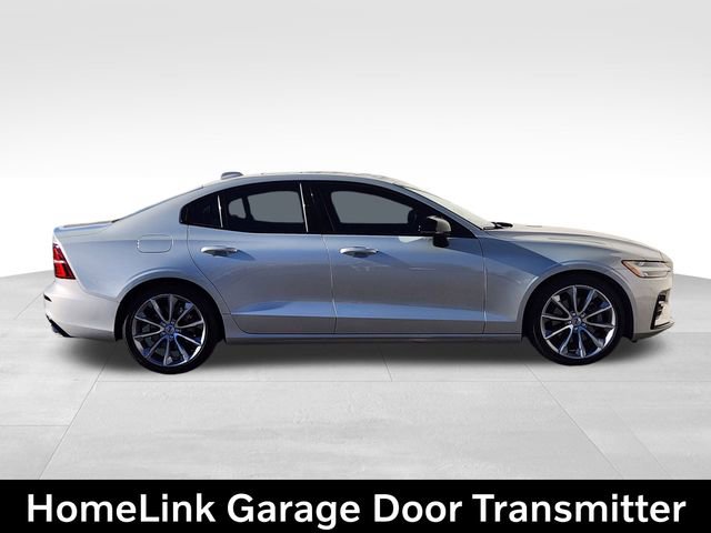 Certified 2021 Volvo S60 T5 Momentum w/ Premium Package image 10