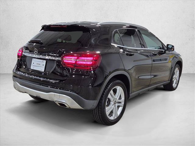 Used 2020 Mercedes-Benz GLA 250 4MATIC w/ Multimedia Package image 5
