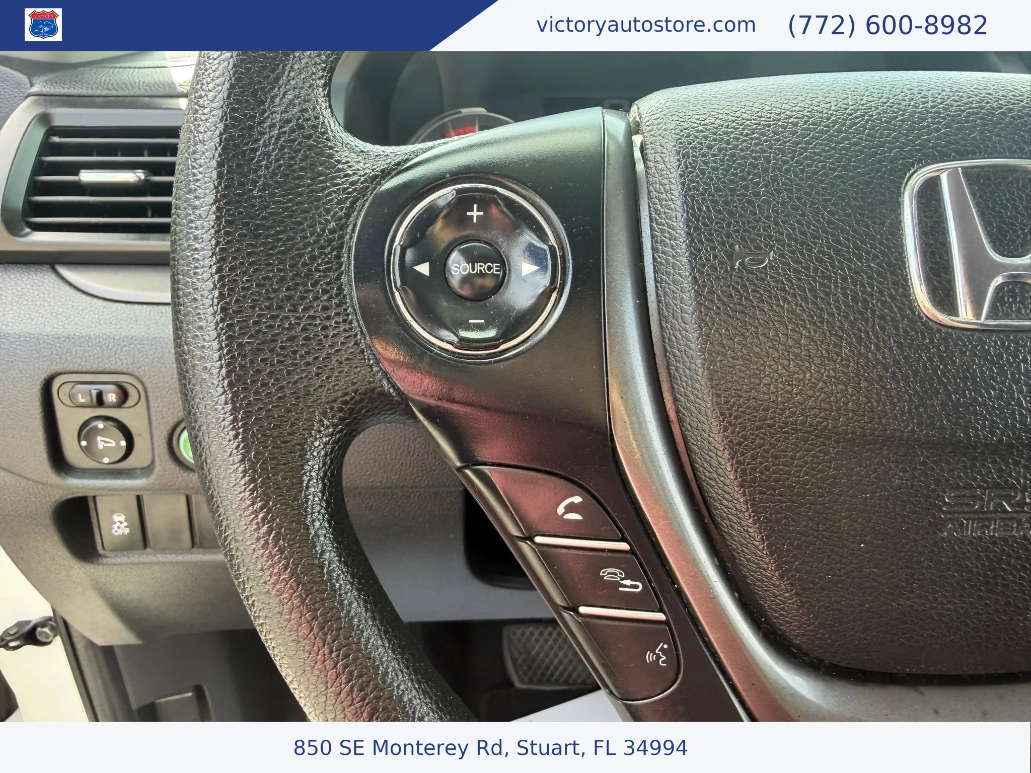 Used 2018 Honda Pilot LX image 29