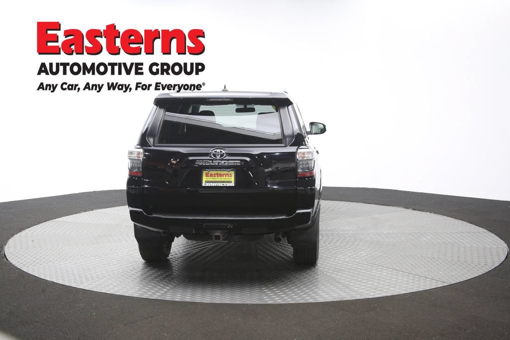 Used 2015 Toyota 4Runner SR5 AWD/4WD image 40