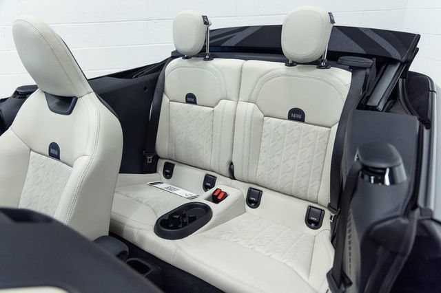 Used 2025 MINI Cooper S FWD image 21