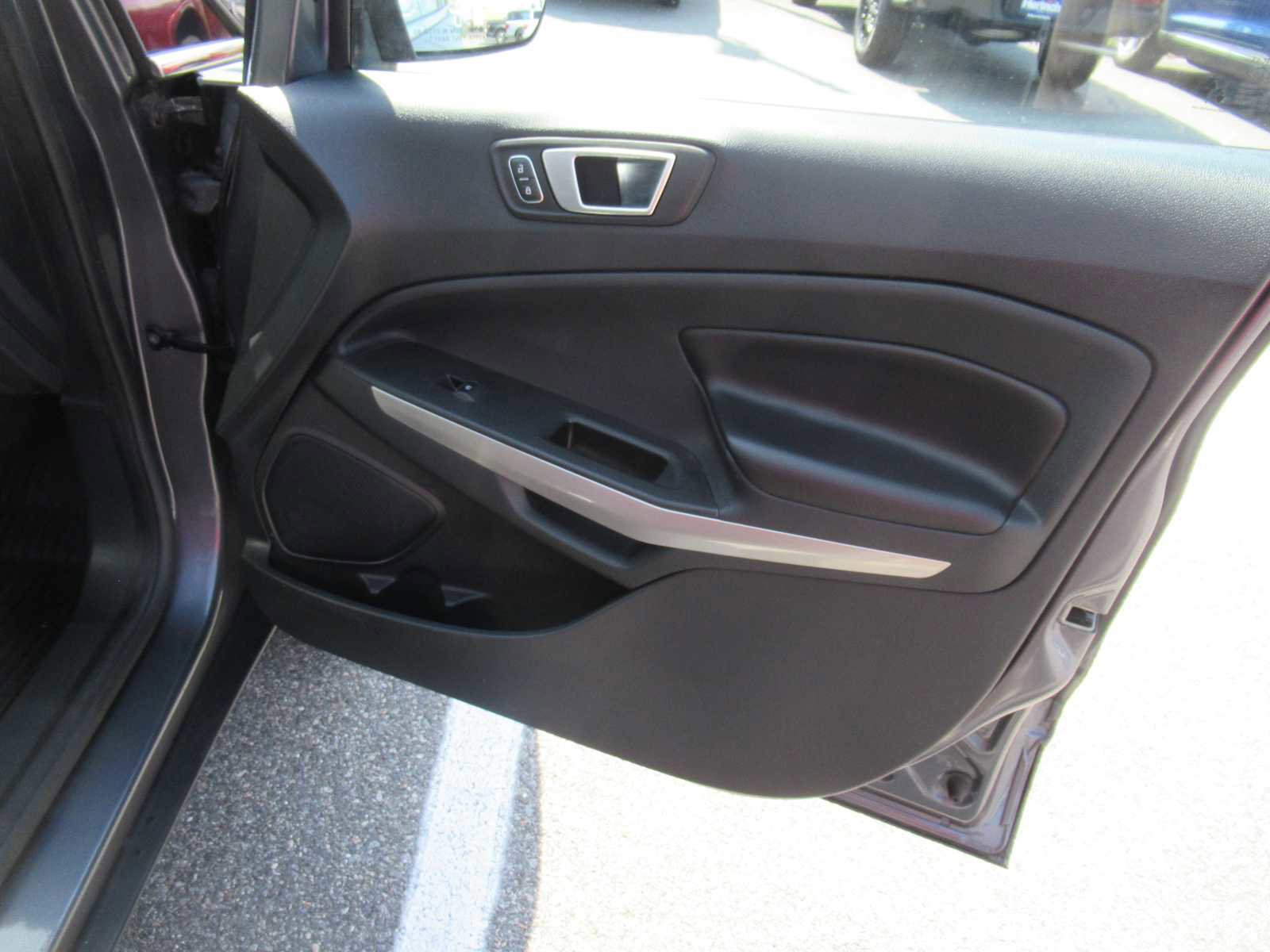 Used 2022 Ford EcoSport Titanium w/ Interior Protection Package image 24