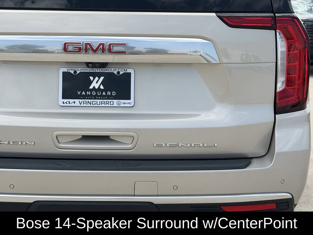 Used 2022 GMC Yukon XL Denali w/ Denali Premium Package AWD/4WD image 9