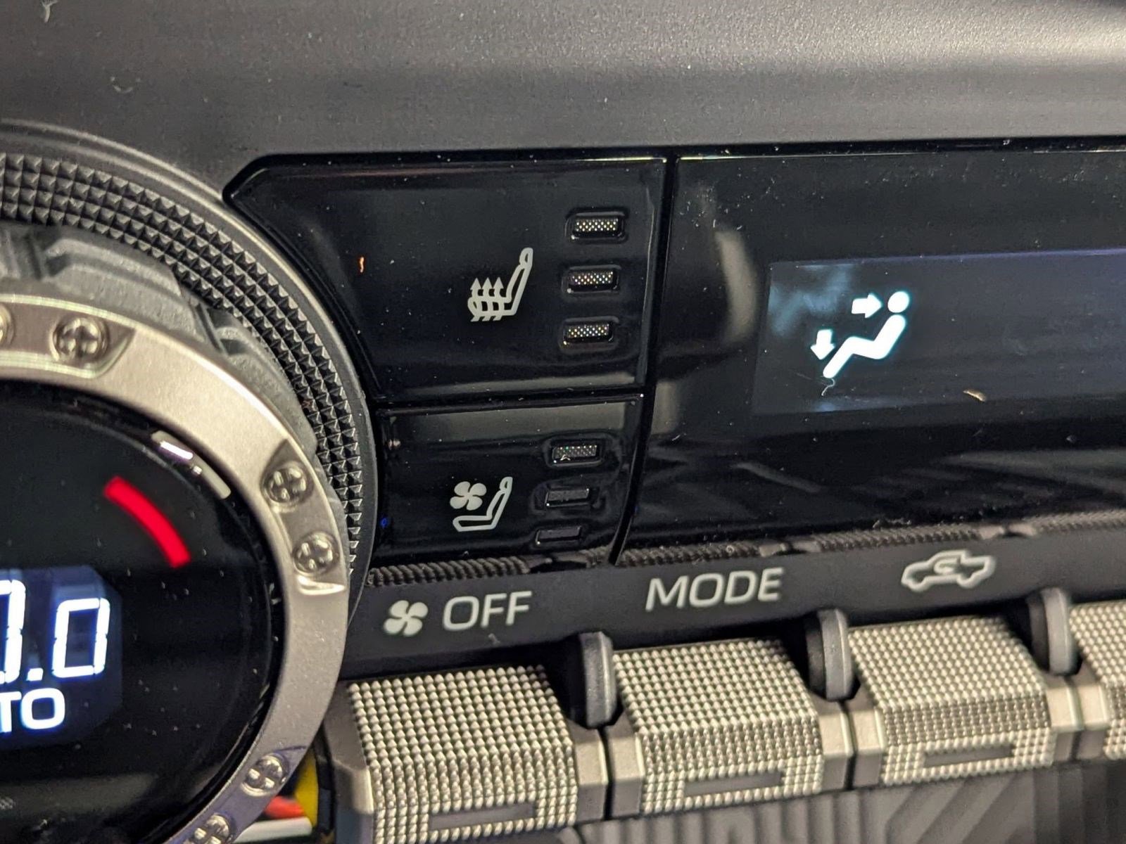 New 2025 Toyota Tacoma TRD Sport image 28