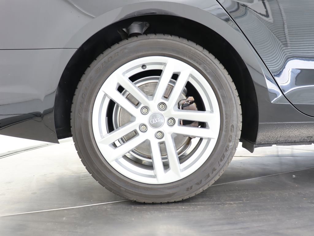 Used 2017 Audi A4 2.0T Ultra Premium FWD image 42