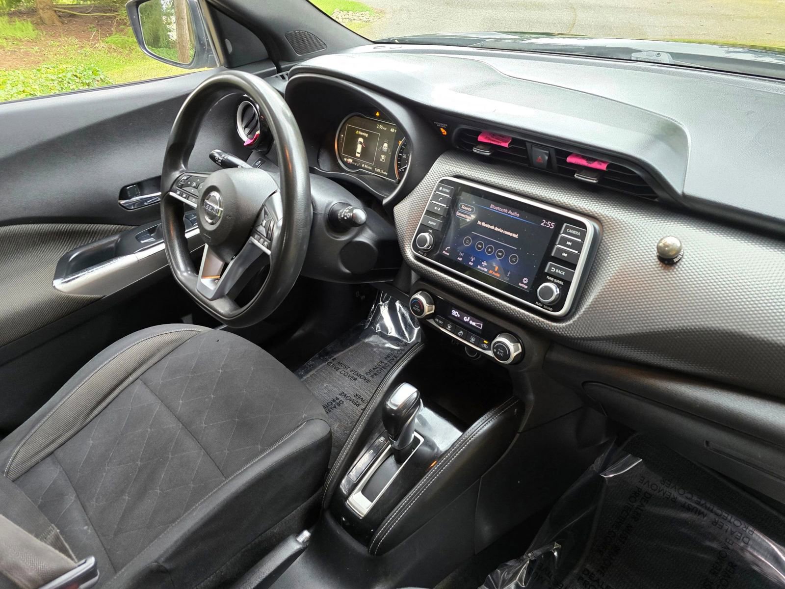 Used 2019 Nissan Kicks SV image 10