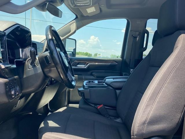 Used 2024 Chevrolet Silverado 2500 LT image 14