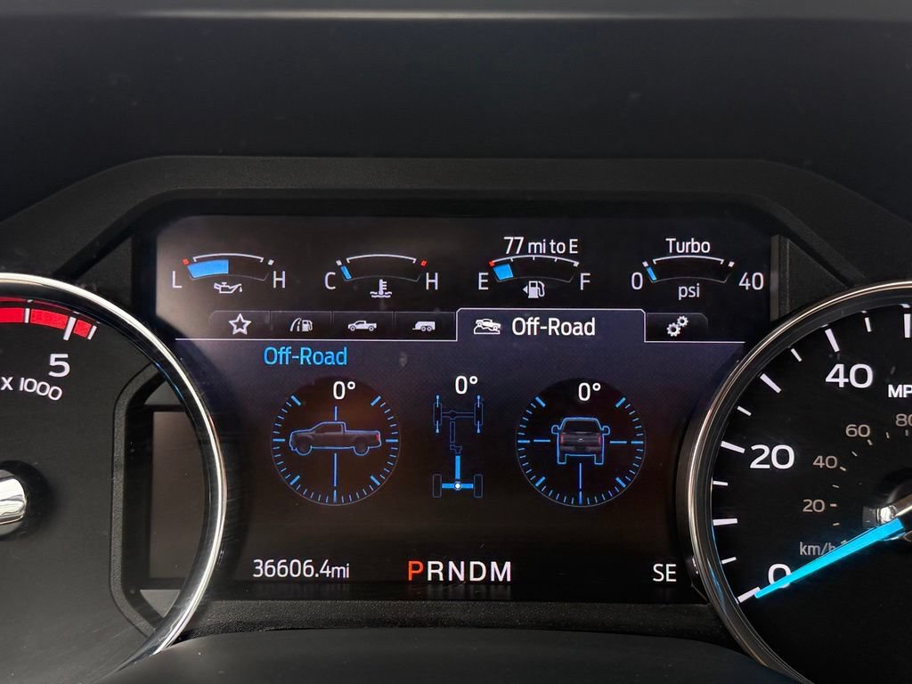 Used 2022 Ford F250 Lariat w/ Tremor Off-Road Package AWD/4WD image 20