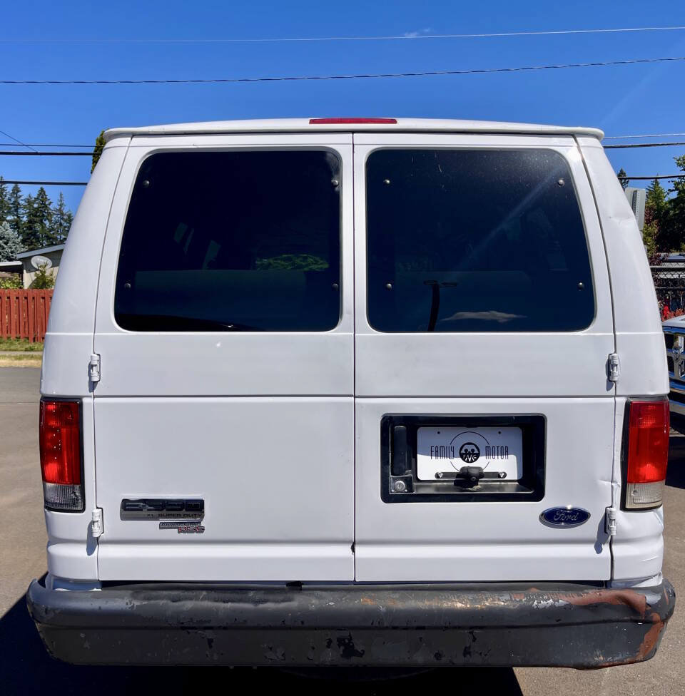 Used 2006 Ford E-350 and Econoline 350 XL RWD image 6