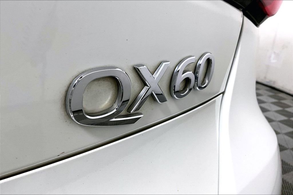 Used 2018 INFINITI QX60 Luxe w/ Deluxe Technology Package image 14