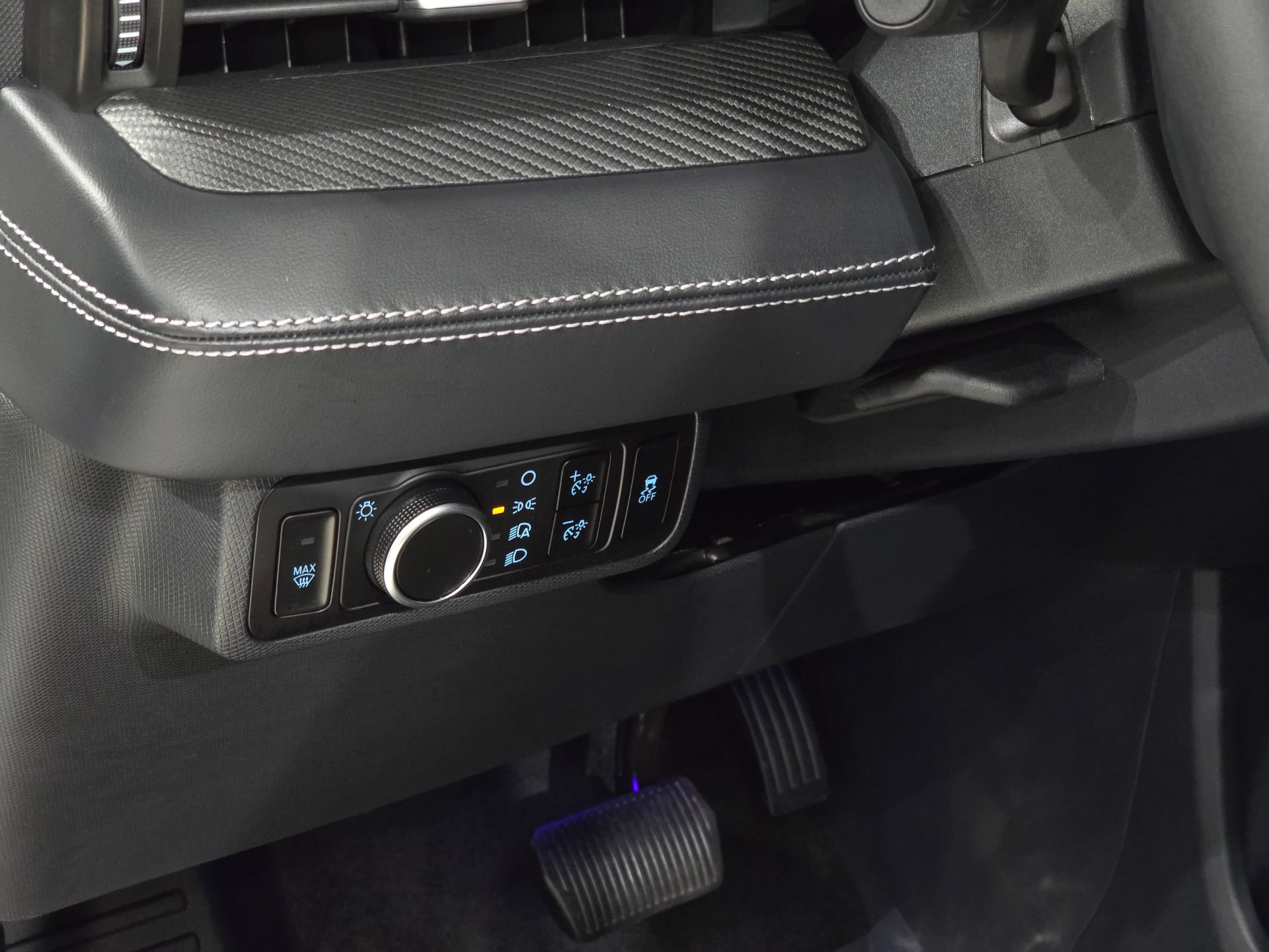 New 2025 Ford Mustang Mach-E Premium AWD/4WD image 24